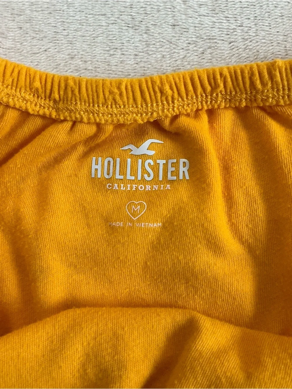Hollister Smocked Waist Eyelet Embroidery Top Medium - Mustard Puff Sleeve - Picture 9 of 10